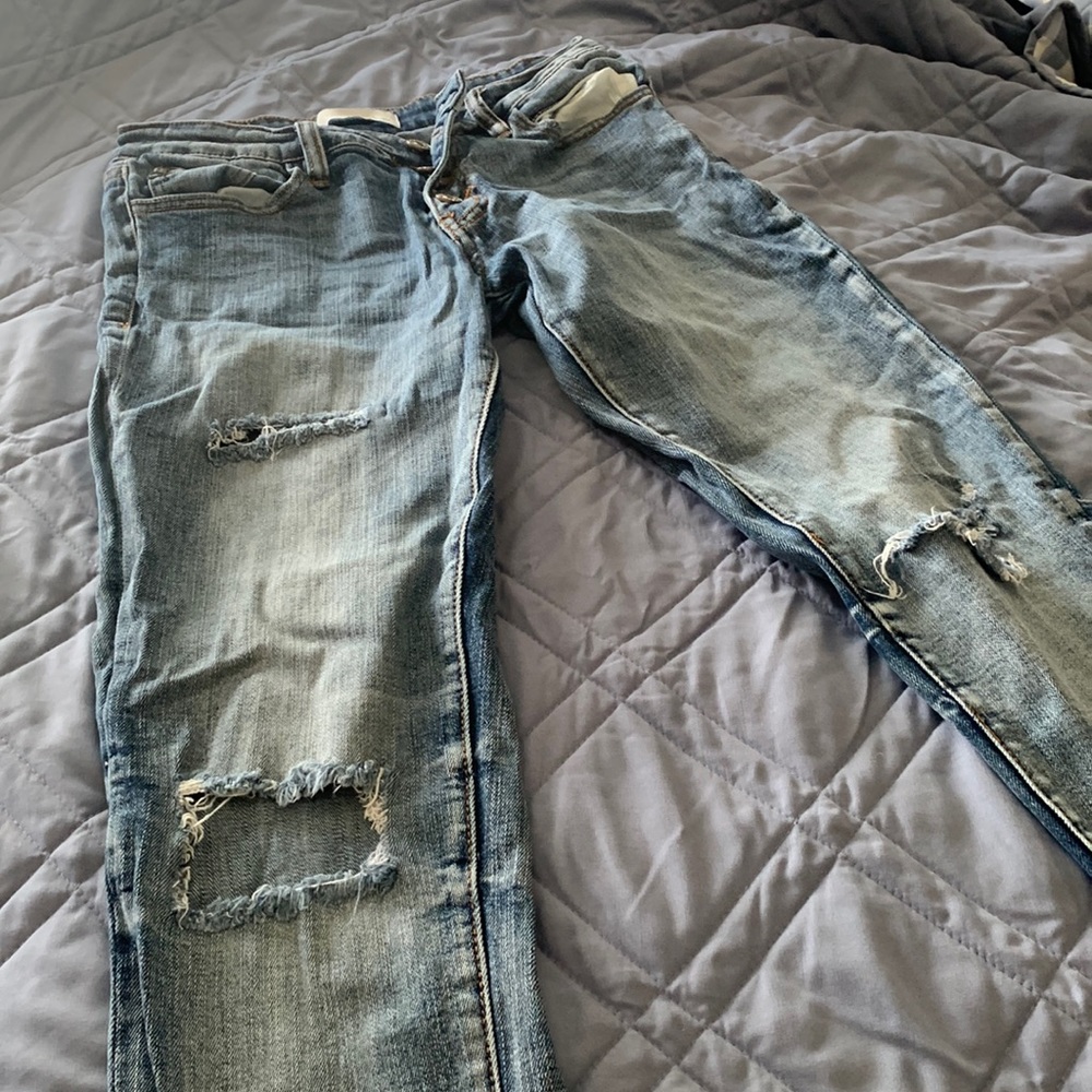 Kancan distressed denim, size 3/25